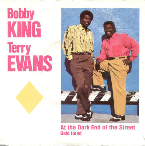 Cover Bobby King & Terry Evans - At The Dark End Of The Street (7, Single) Schallplatten Ankauf