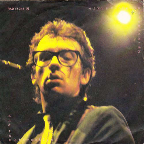 Cover Elvis Costello And The Attractions* - Oliver's Army (7, Single) Schallplatten Ankauf