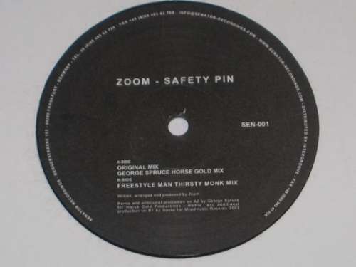 Cover Zoom (10) - Safety Pin (12) Schallplatten Ankauf