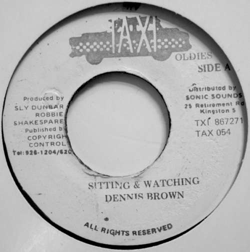 Cover Dennis Brown - Sitting And Watching / Revolution (7) Schallplatten Ankauf