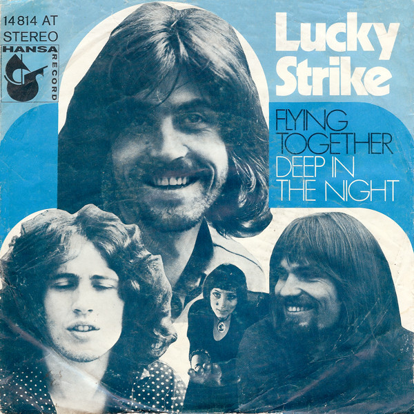 Cover Lucky Strike (3) - Flying Together / Deep In The Night (7, Single) Schallplatten Ankauf